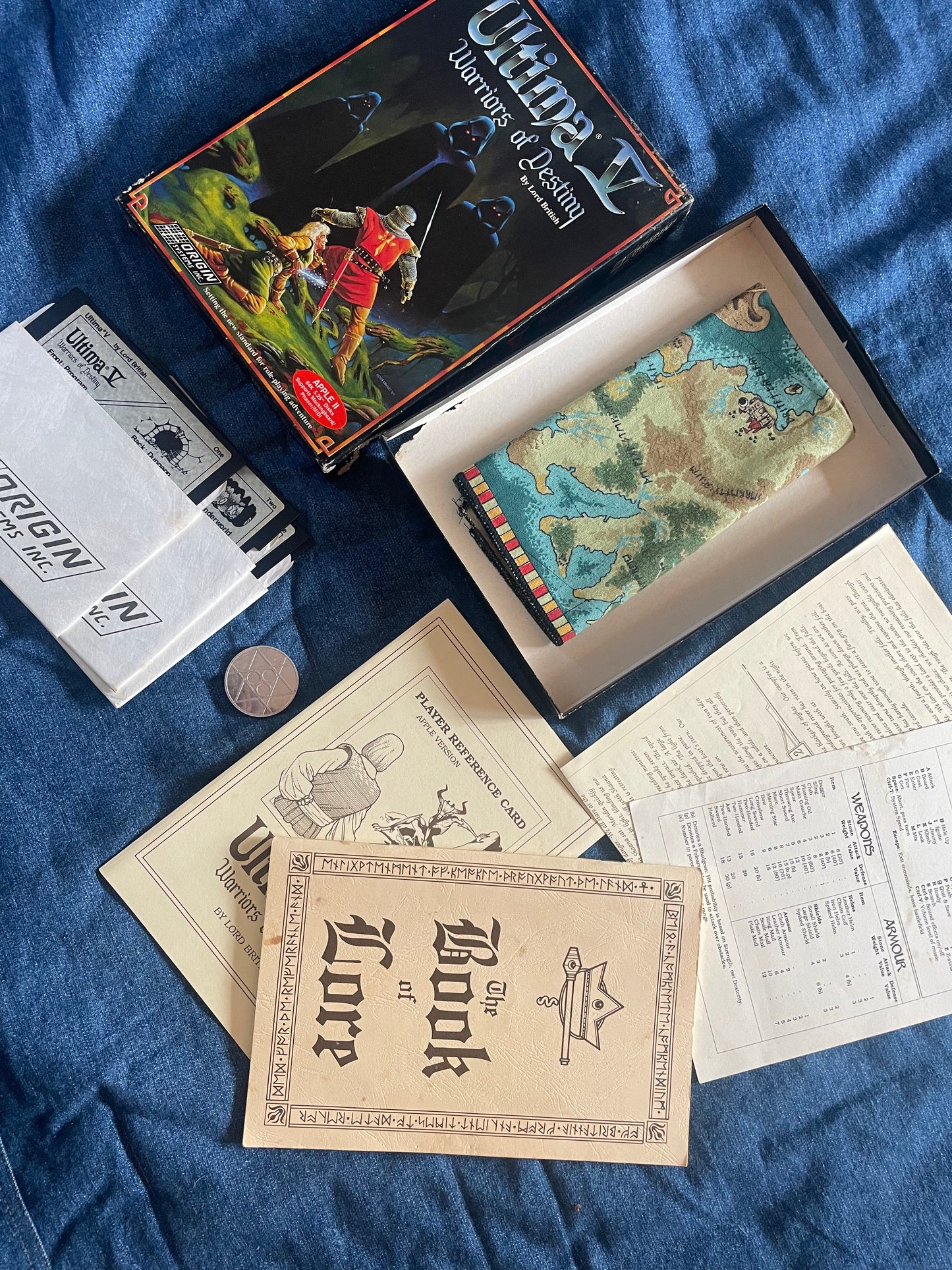 ULTIMA V (Apple II) CIB
